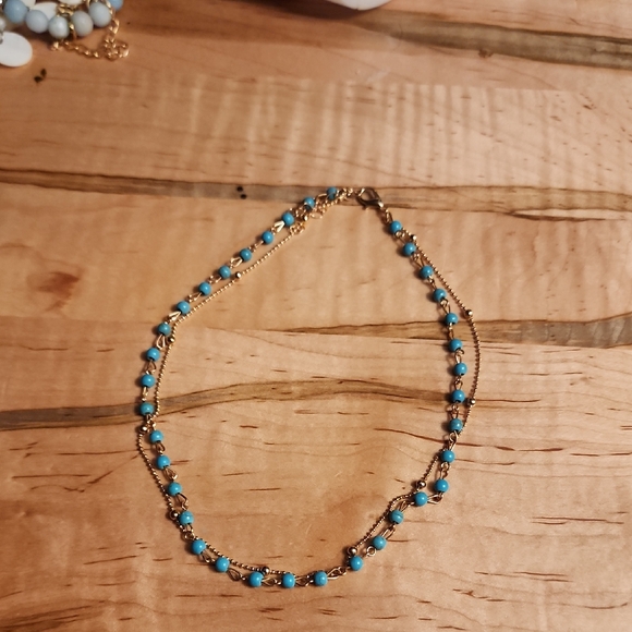 Jewelry - Elegant Gold and Turquoise Beaded Braclet